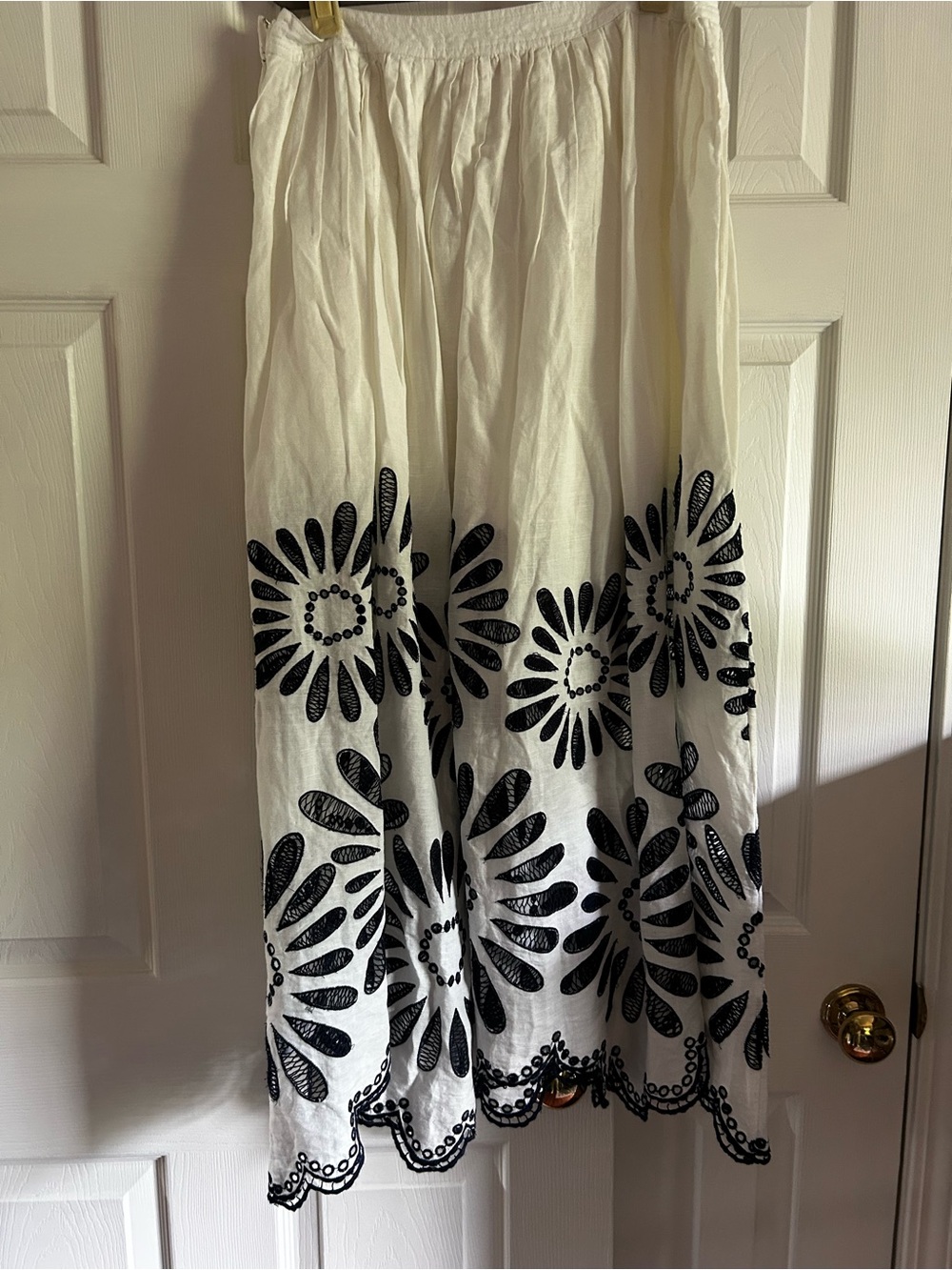 Ulla Johnson Annisa Embroidered Skirt - Picture 6 of 9